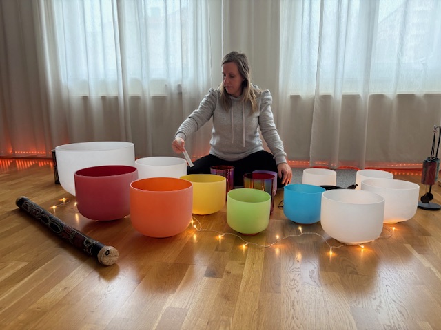 crystal_bowl_sound_healing